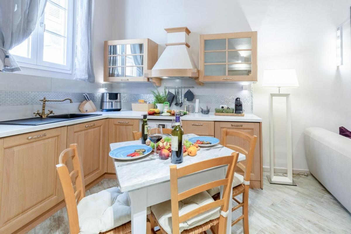 Charme Of Duomo Apartment *